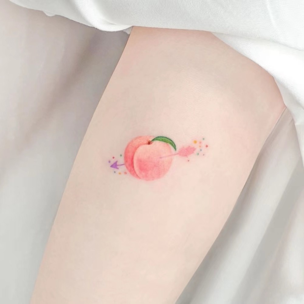 这些桃子纹身也太可爱啦!插图1