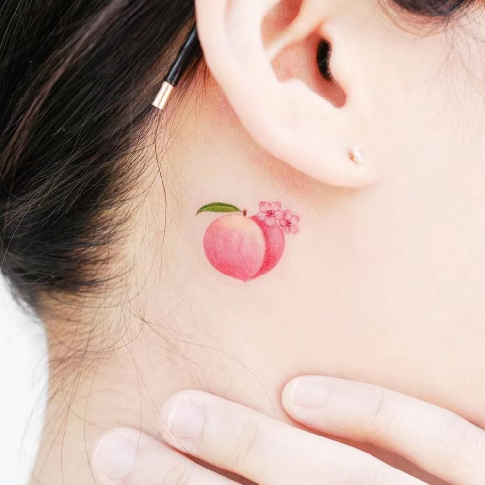这些桃子纹身也太可爱啦!插图7