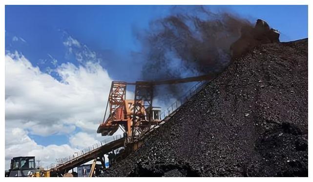 柳州首富消亡史坐拥341处房产敛财78亿当众掌掴县委书记