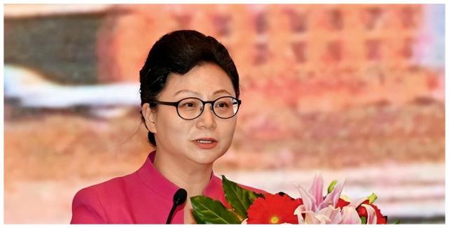 专人专车护送,好工作随便挑|老鼠|航天|刘伯明|宇航员|聂海胜|聂捷琳