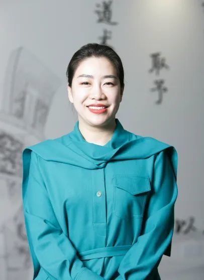 恭贺大商之道王昕老师荣登知名财经杂志商界评论封面人物