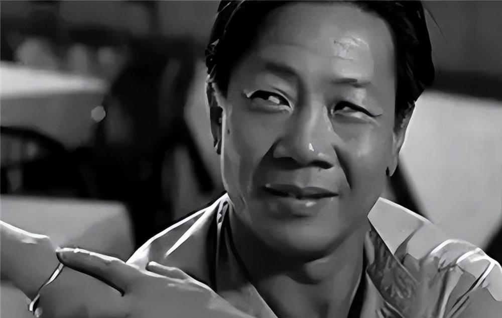 黄虾晚年的生活非常凄凉,他在圈内的时候对自己隐私