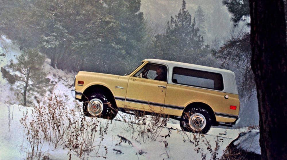 比丰田兰德酷路泽的出现,还要早上16年的雪佛兰k5 blazer