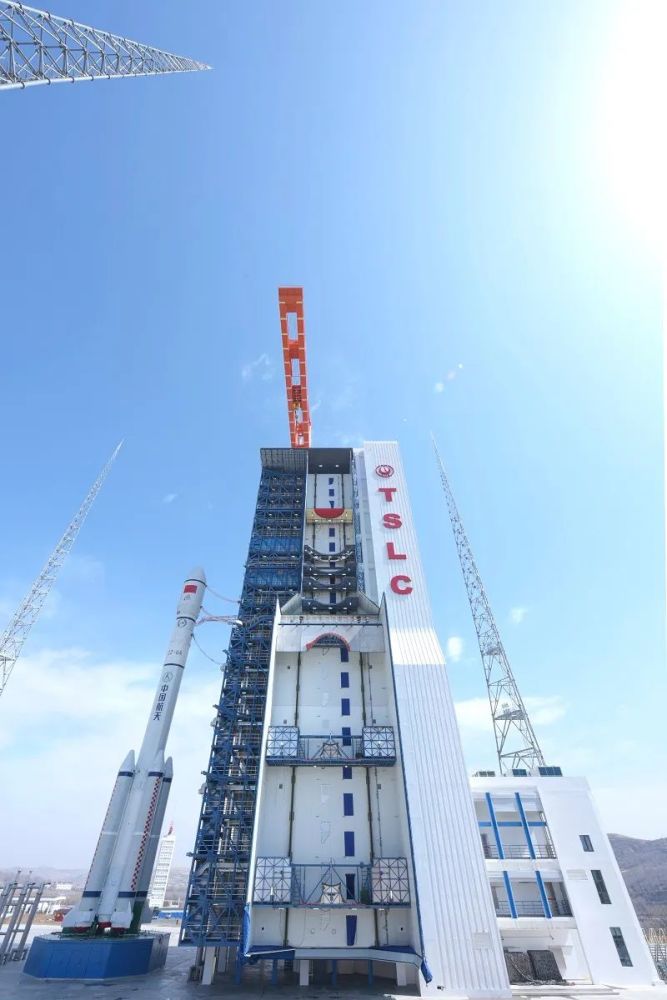 首飞成功！中国“混动版”火箭来了新东方高中语文国家玮