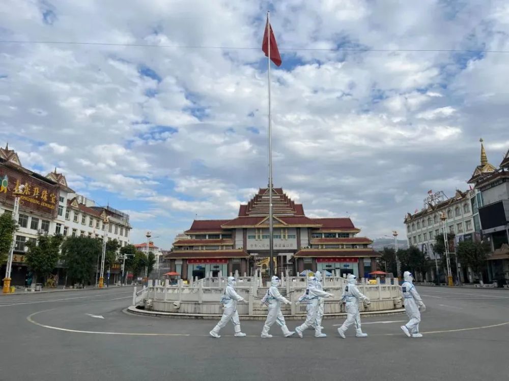 这里是瑞丽姐告中缅边境