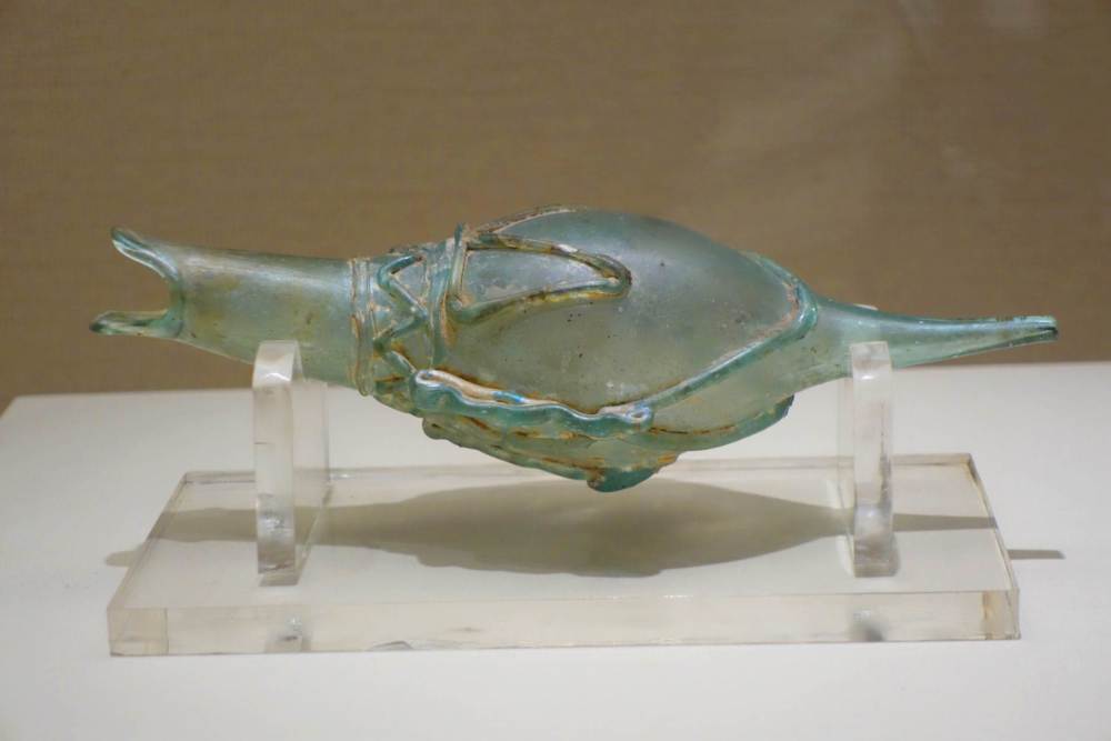 辽宁分量高的博物馆镇馆鸭嘴形玻璃器全球仅此一件有何特别