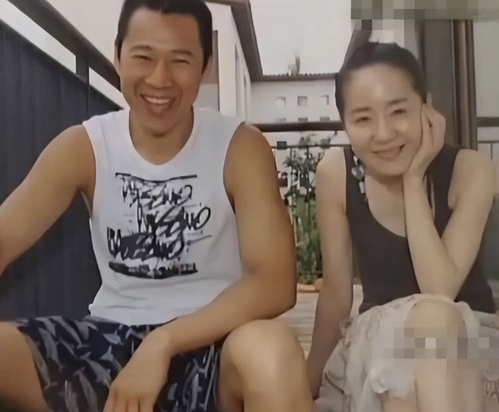 霍凡:嫁给丈夫张丰毅,让丈夫和继子缓和关系,选择丁克从不后悔_腾讯