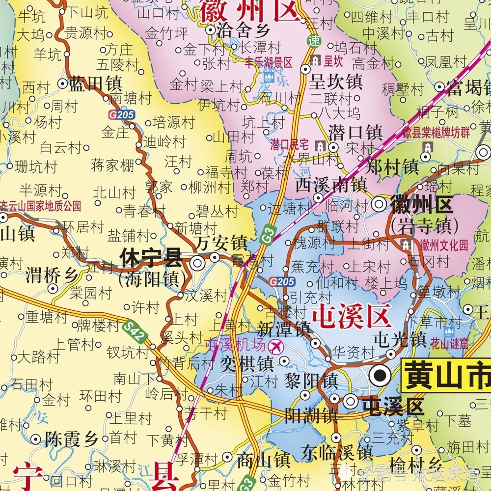 屯溪是安徽黄山市的中心城区是两江交汇三省通衢之地