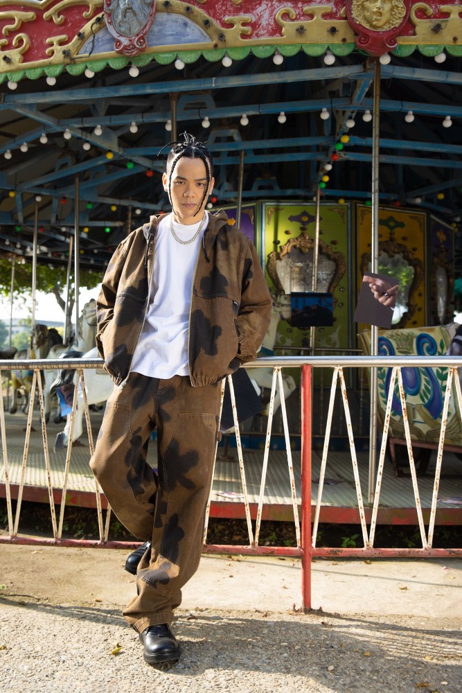 barry chen 全新单曲〈不温柔情歌〉阐述对嘻哈音乐的情感 写下出道