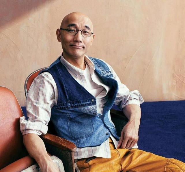 传奇的他,巅峰时期,一个人养活了香港半个乐坛|周星驰|唐书琛|张国荣