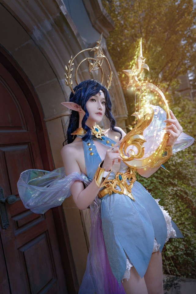 魔灵时代 月光女神cosplay