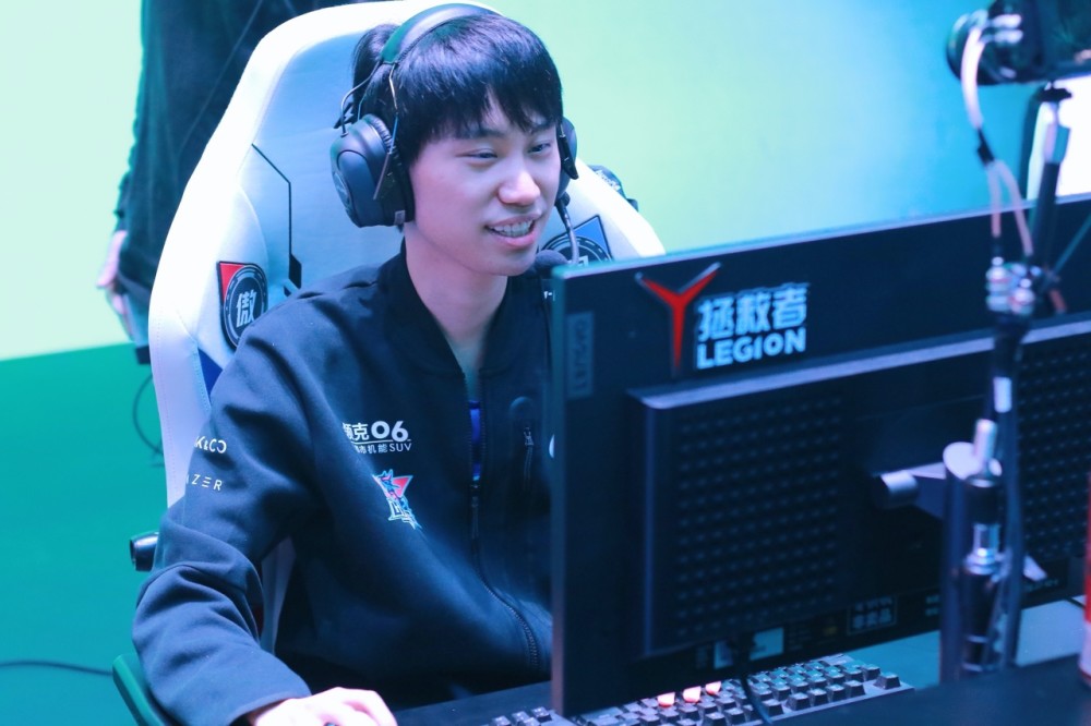 零-lng获得春季赛5-6名 获得20分的s12积分与20万奖金-jkl压制tarzan