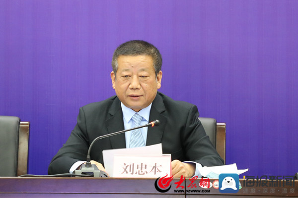 刘忠本就在全市疫情防控形势稳中向好情况下如何做好外防输入工作回答