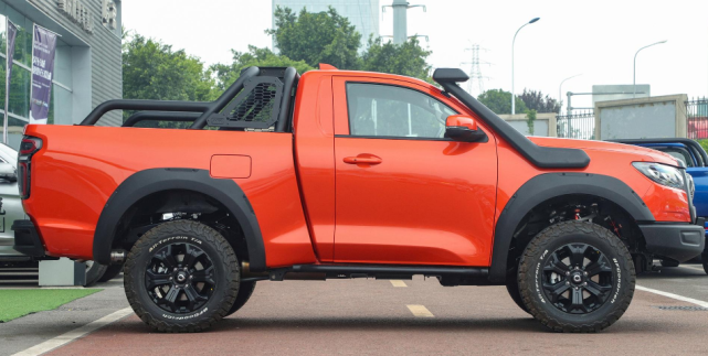 还在看坦克300长城炮越野版性能强大实力不俗