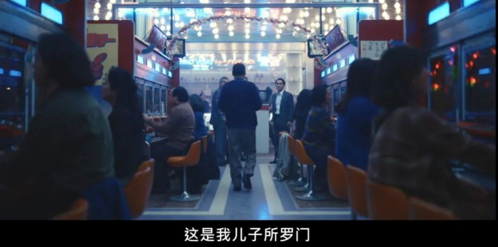 13节超模私教美腿课导演商现场去世走红据说剧组