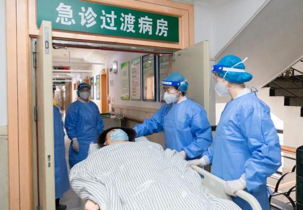 大连市中心医院24小时建成急诊过渡病房