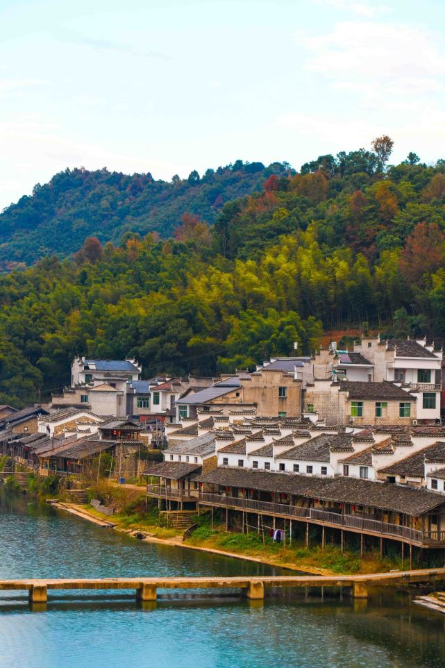 景德镇瓷器原料产地东埠古街古色古香是浮梁四大古街之一