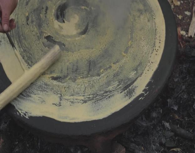 沂水苗家庄出土的67元代铁鏊子