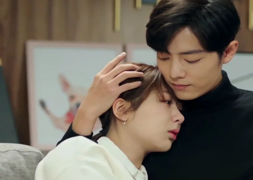 杨紫夸肖战是最好的搭档肖战晒张搞怪合影相约一起加油