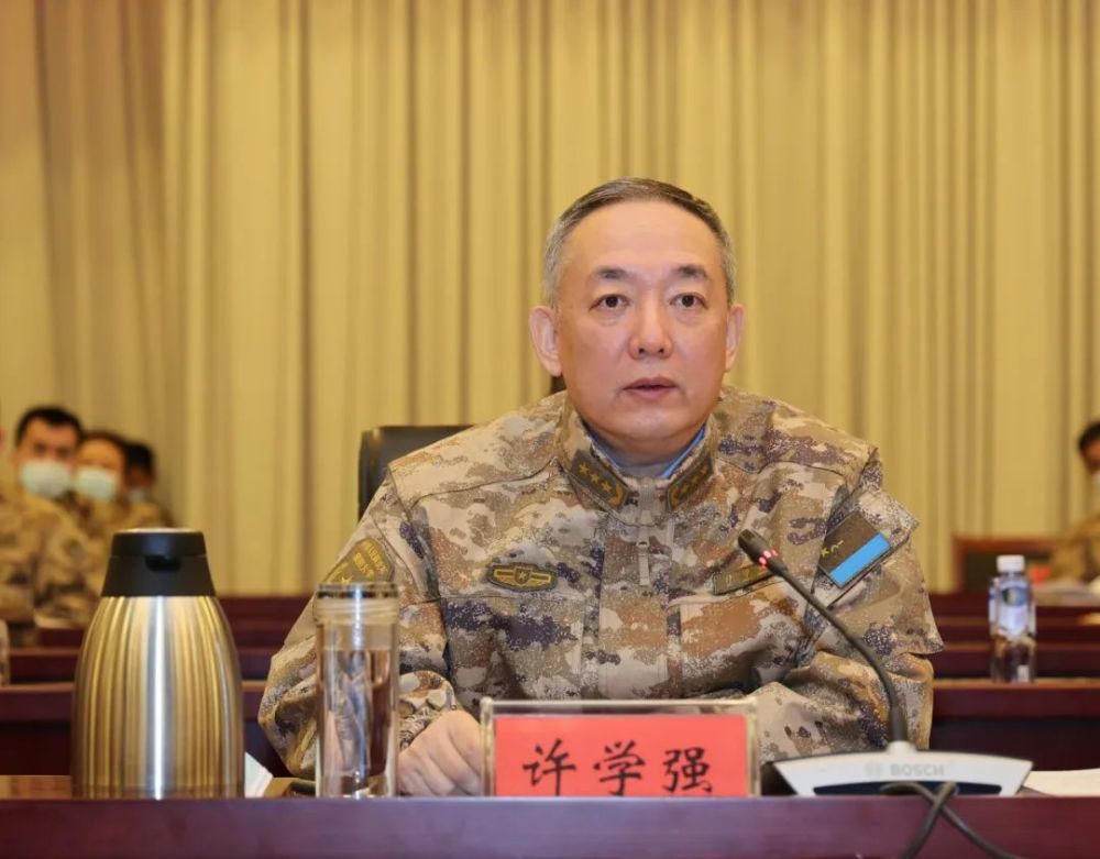 国防大学召开教材工作会议_腾讯新闻