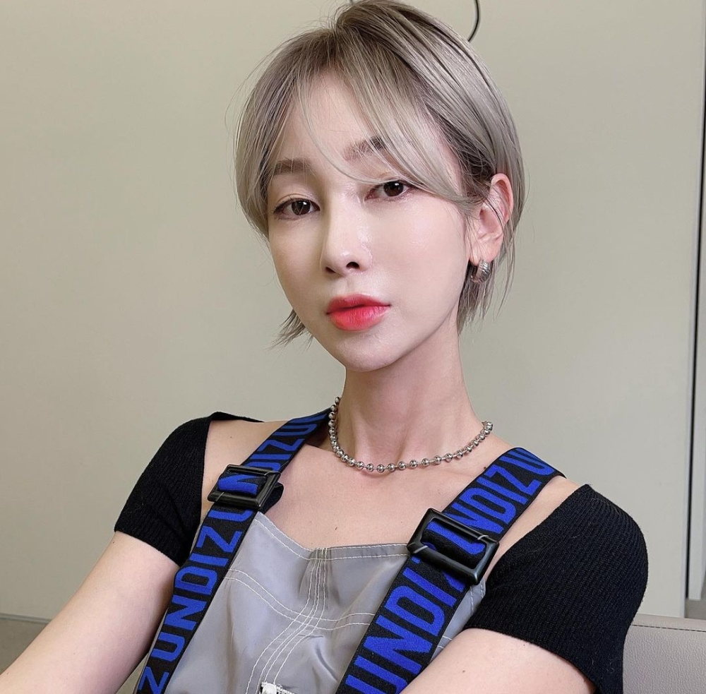 清冷小姐姐短发