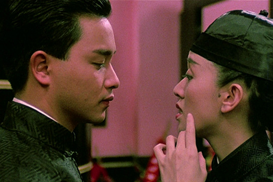 《胭脂扣》如花魂回人间顿悟,自己拿命追求的爱情,根本不存在