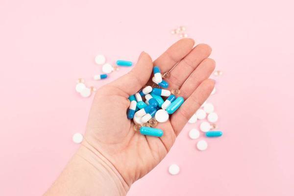 服用阿司匹林后出现副作用是否要停药？
