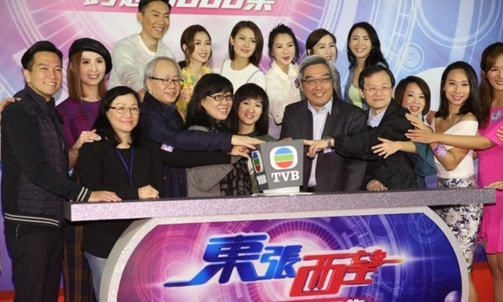 餘詠珊想挖tvb綜藝科牆角?《東張西望》主持人:我忠於公司插圖3