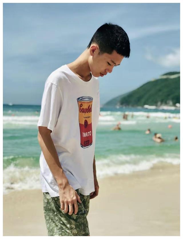 没有人知道,微笑的表象下,一得有多么抑郁.