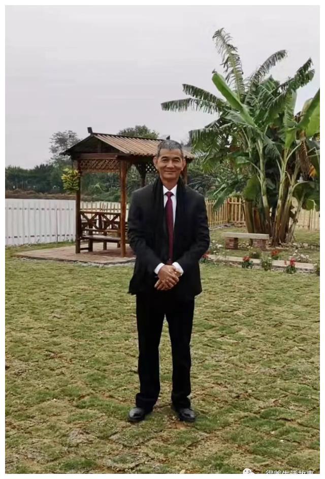 培养17年留学名校一月决绝离世张一得去世一年父亲让人心酸