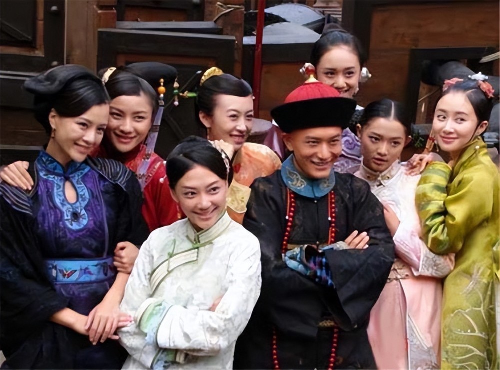 韦小宝娶了七个老婆如果站在古人角度来看到底谁的地位最高