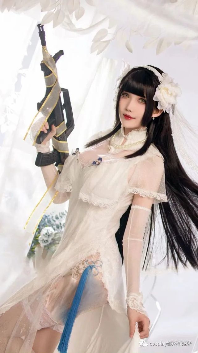 cos:少女前线95式cos正片@花兮