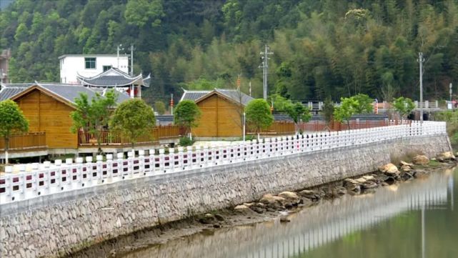 全面推进乡村振兴连城塘前加快推进项目建设02夯实乡村振兴基石