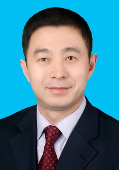 周振雷履任普兰店区委书记