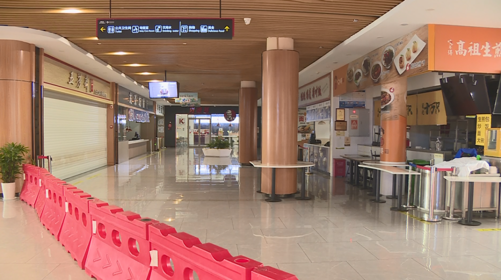 外防输入湖州片8个高速公路服务区半关或全关闭