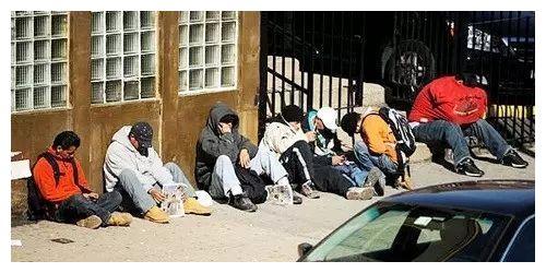 疫情下创业陷入困境,大批服务行业人员失业