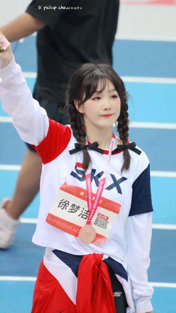 英子粉丝留言求图徐梦洁头像壁纸