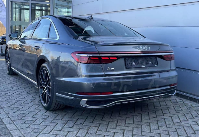 全新一代奥迪a8亮相,质感一流,新中网 新灯组,气势如狼似虎