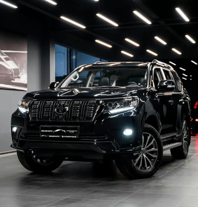 新普拉多黑武士曝光外观硬派内饰豪华换cvt变速箱