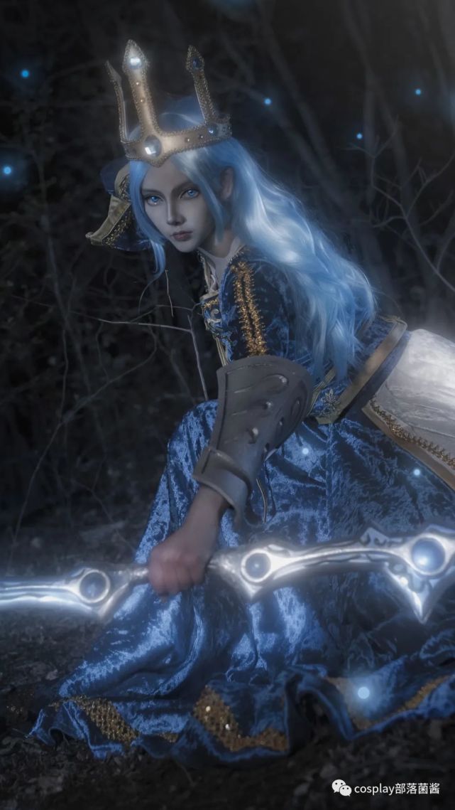 cos:英雄联盟艾希女皇皮肤cos