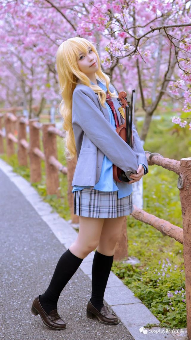 cos:四月是你的谎言宫园薰cos正片@g44