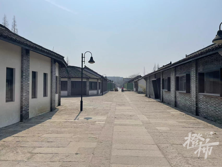 被世茂等开发商竞得,计划打造新的商业综合体,笕桥老街也在整治改造中