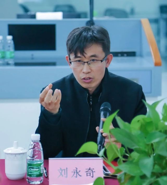 "5g 智慧教育"应用试点项目的建设思路,讯飞幻境董事长/ceo闫宏伟表示