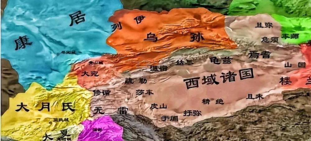 大月氏人最终在锡尔河上游的费尔干纳,即"大宛"大月氏人原本征服了伊