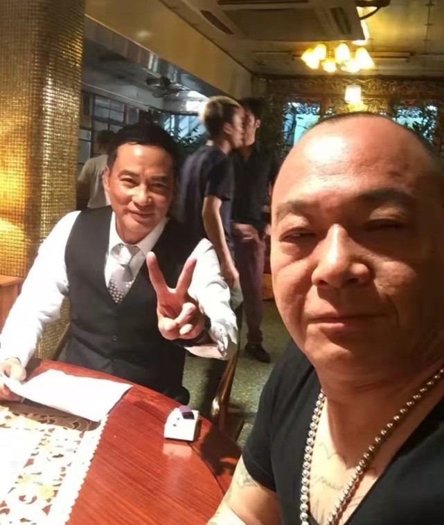 "大佬b"吴志雄首回应古天乐帮还债传闻:没人够胆跟我讲_腾讯新闻