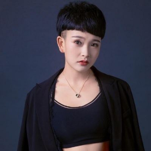 陕北黄土地里走出来的网红马美如