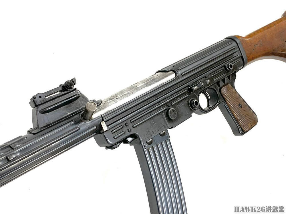 细看:卡尔瓦尔特mkb 42(w)突击步枪 异常珍贵 总产量仅200支_腾讯新闻