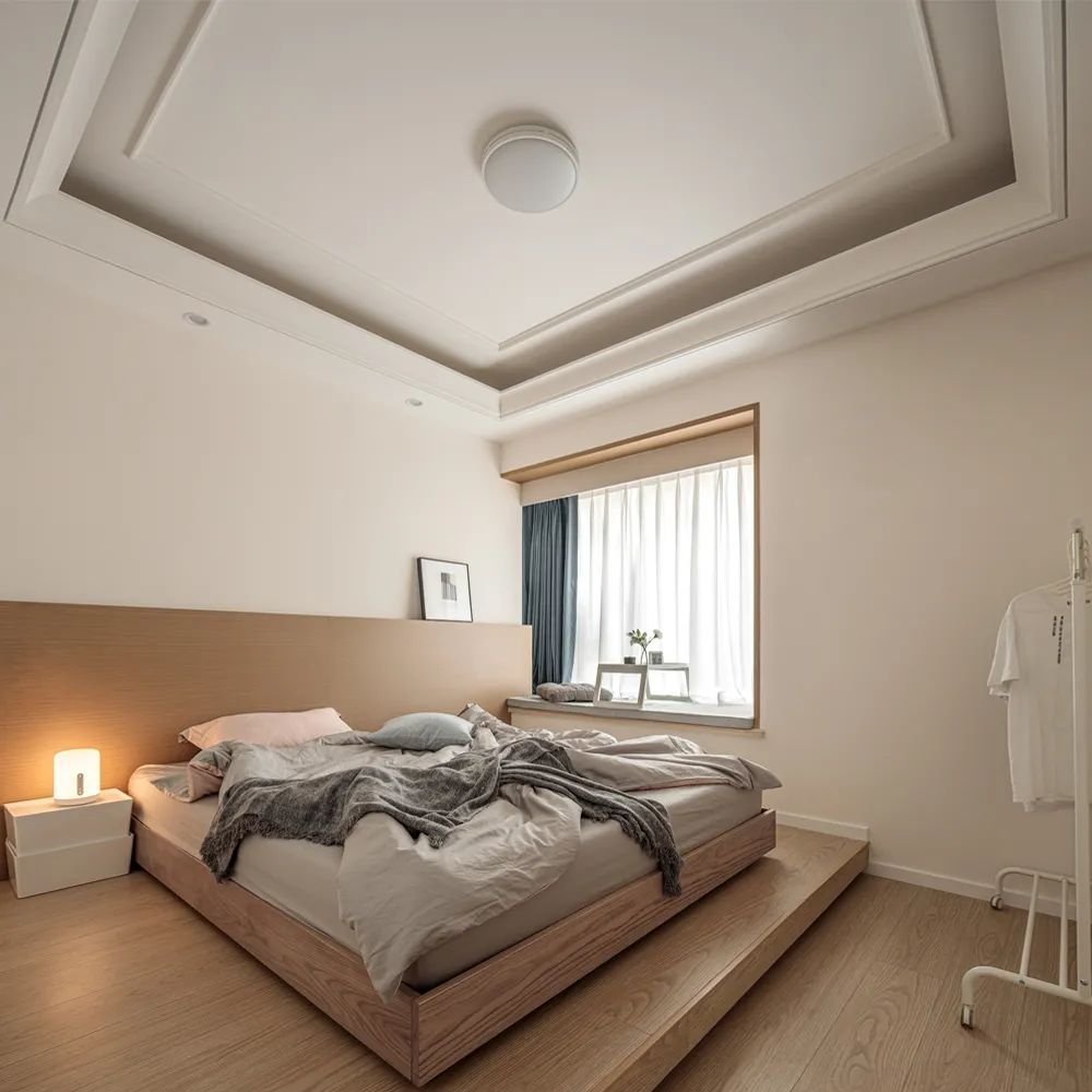 现代简约三居室超爱的地台式榻榻米卧室