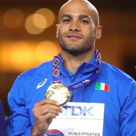 雅各布斯:被质疑的奥运冠军,用0.003秒绝杀终结对手6年不败的神话