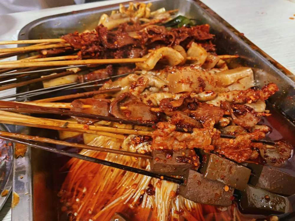 小长假第一天剑阁回广元路过下寺2个人吃87元串串你觉得贵